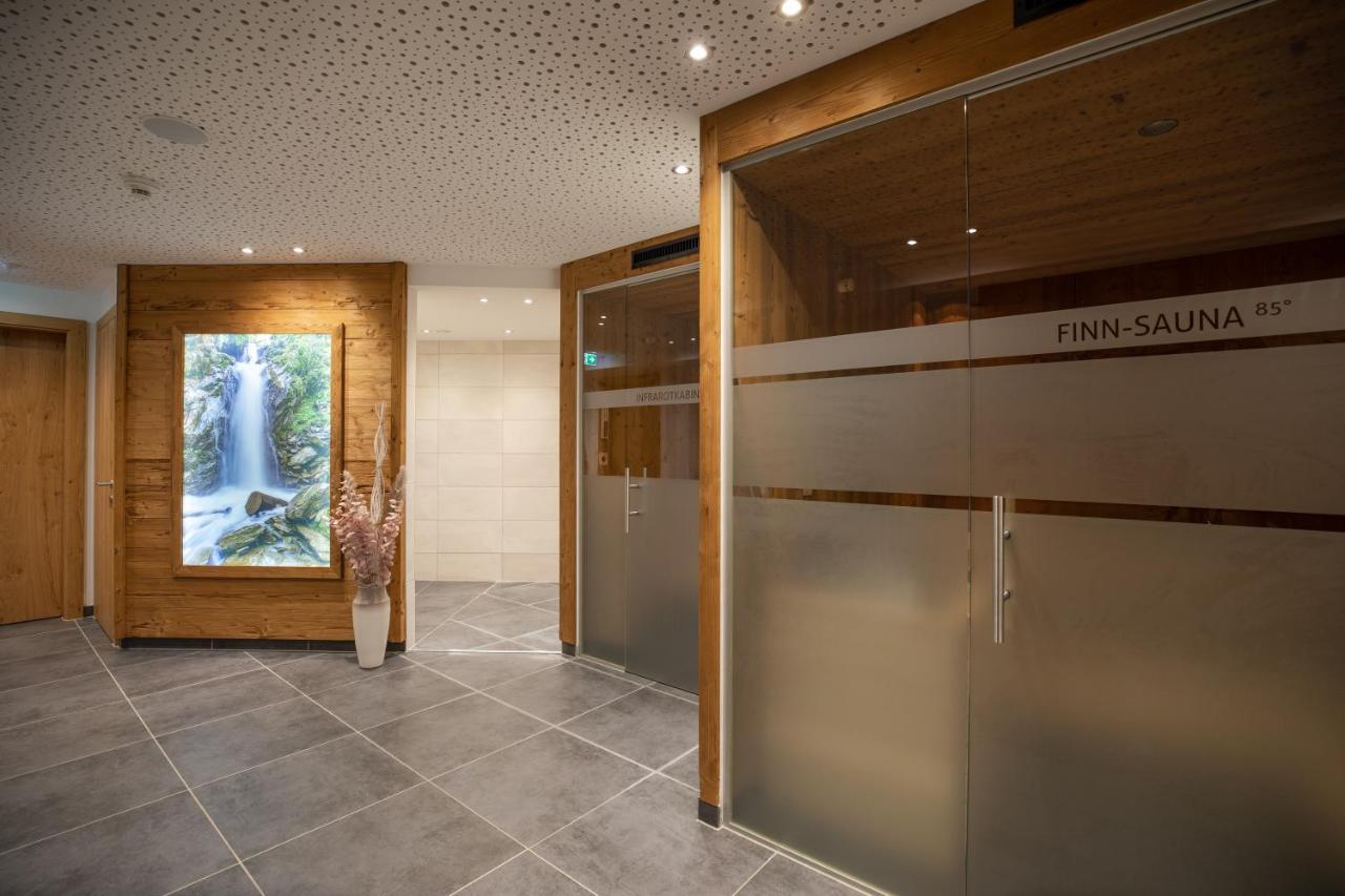Haus Sattelblick Hotel Sankt Anton am Arlberg Bagian luar foto