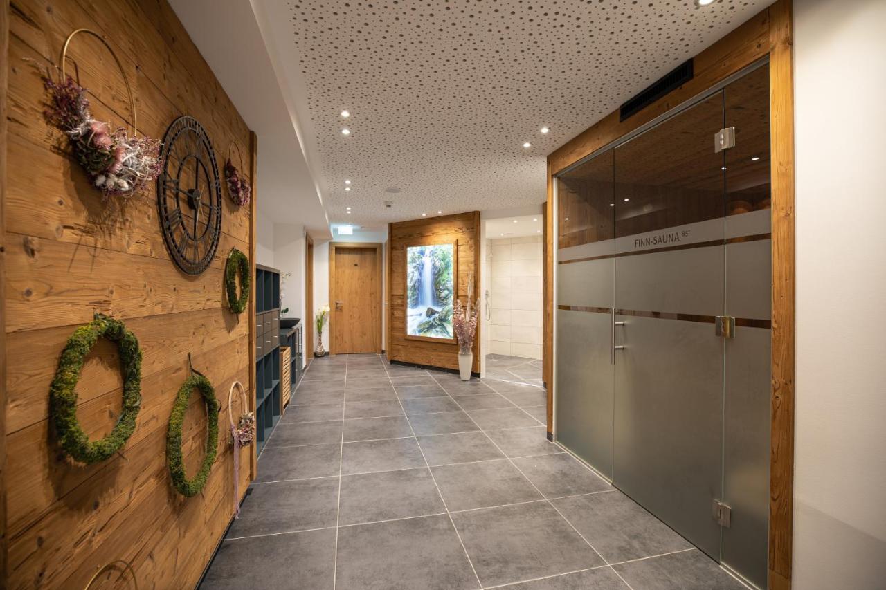 Haus Sattelblick Hotel Sankt Anton am Arlberg Bagian luar foto