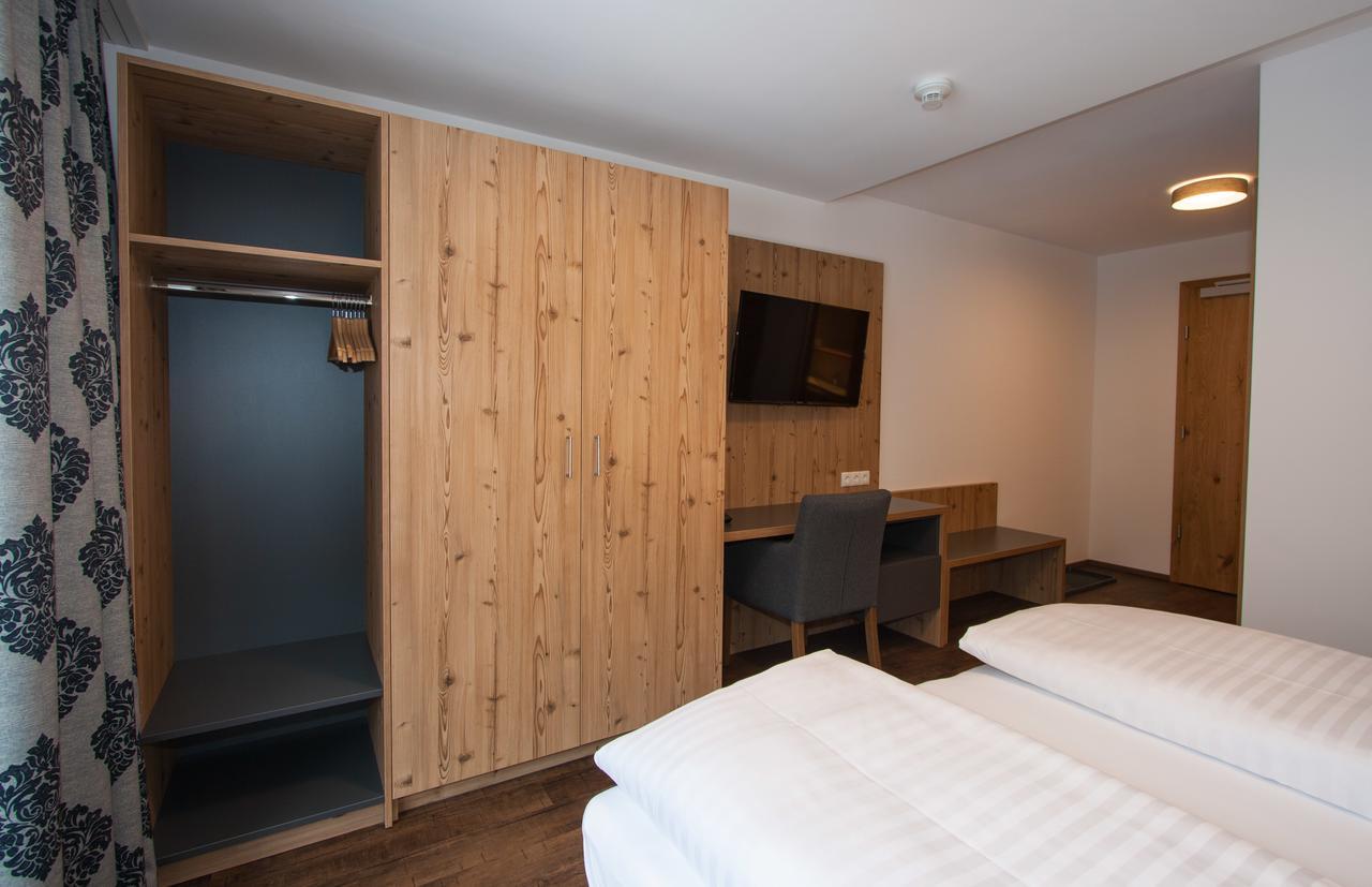 Haus Sattelblick Hotel Sankt Anton am Arlberg Bagian luar foto